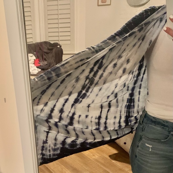 EUC—Womens size S—Tie Dye Cardigan - Picture 4 of 7